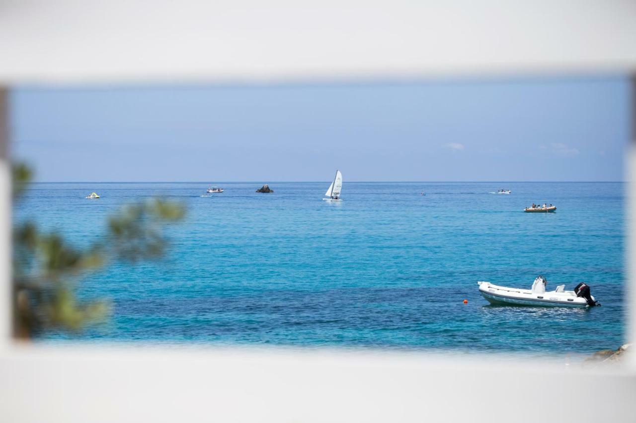 Villaggio Tramonto Capo Vaticano Exterior photo